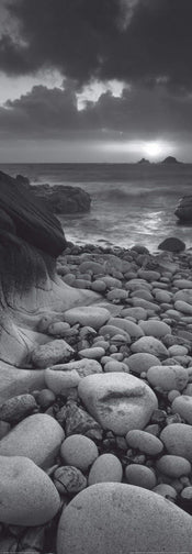 Helen Dixon  Rocky beach at sunset Kunstdruk 33x95cm | Posters.nl