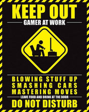 Pyramid Gamer At Work Do Not Disturb Poster 40x50cm | Posters.nl